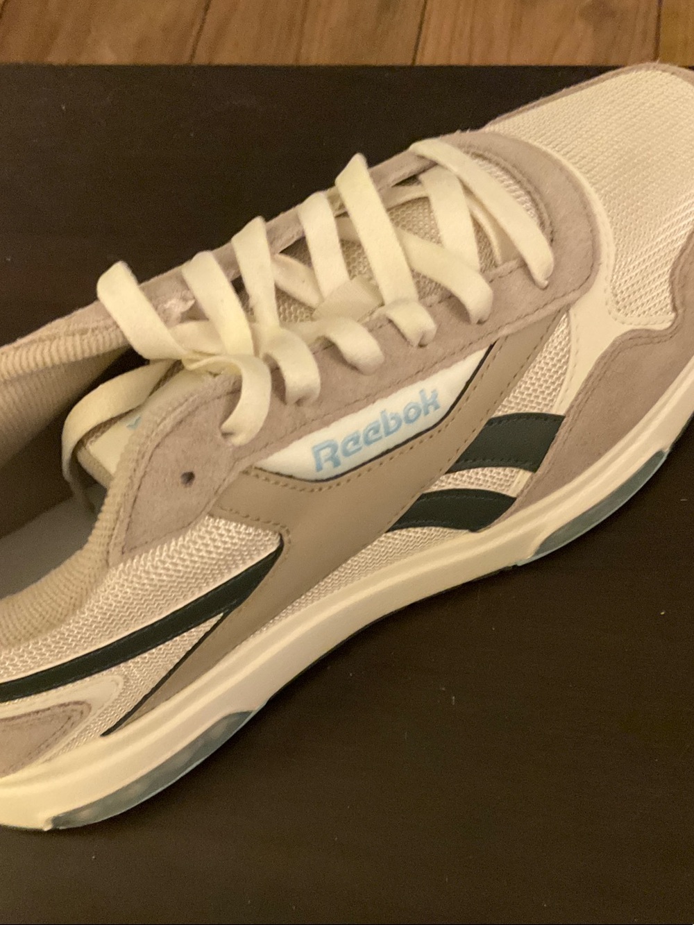 Reebok Womens Glide DMX  alabaster Ash Soft blue Sneaker Trainer size 10.5 - Picture 5 of 5